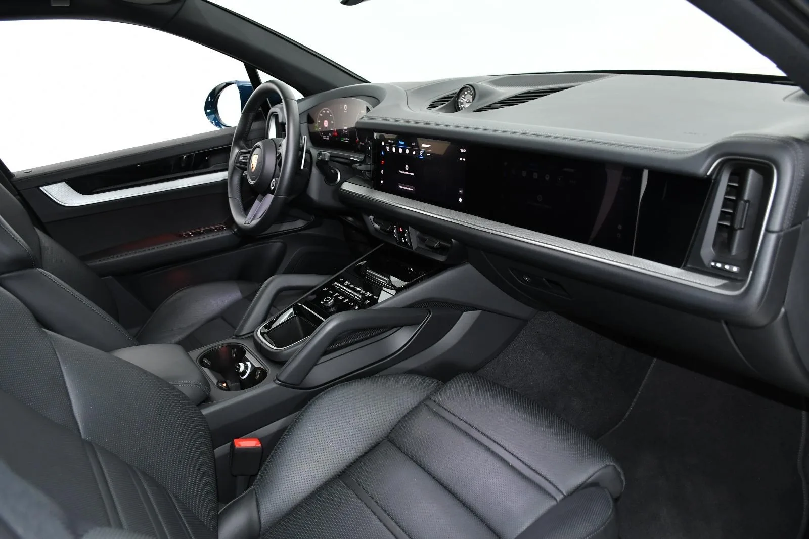 Poza 8 Porsche Cayenne 2024, Hibrid Plug-in, 470 CP, 17.000 km
