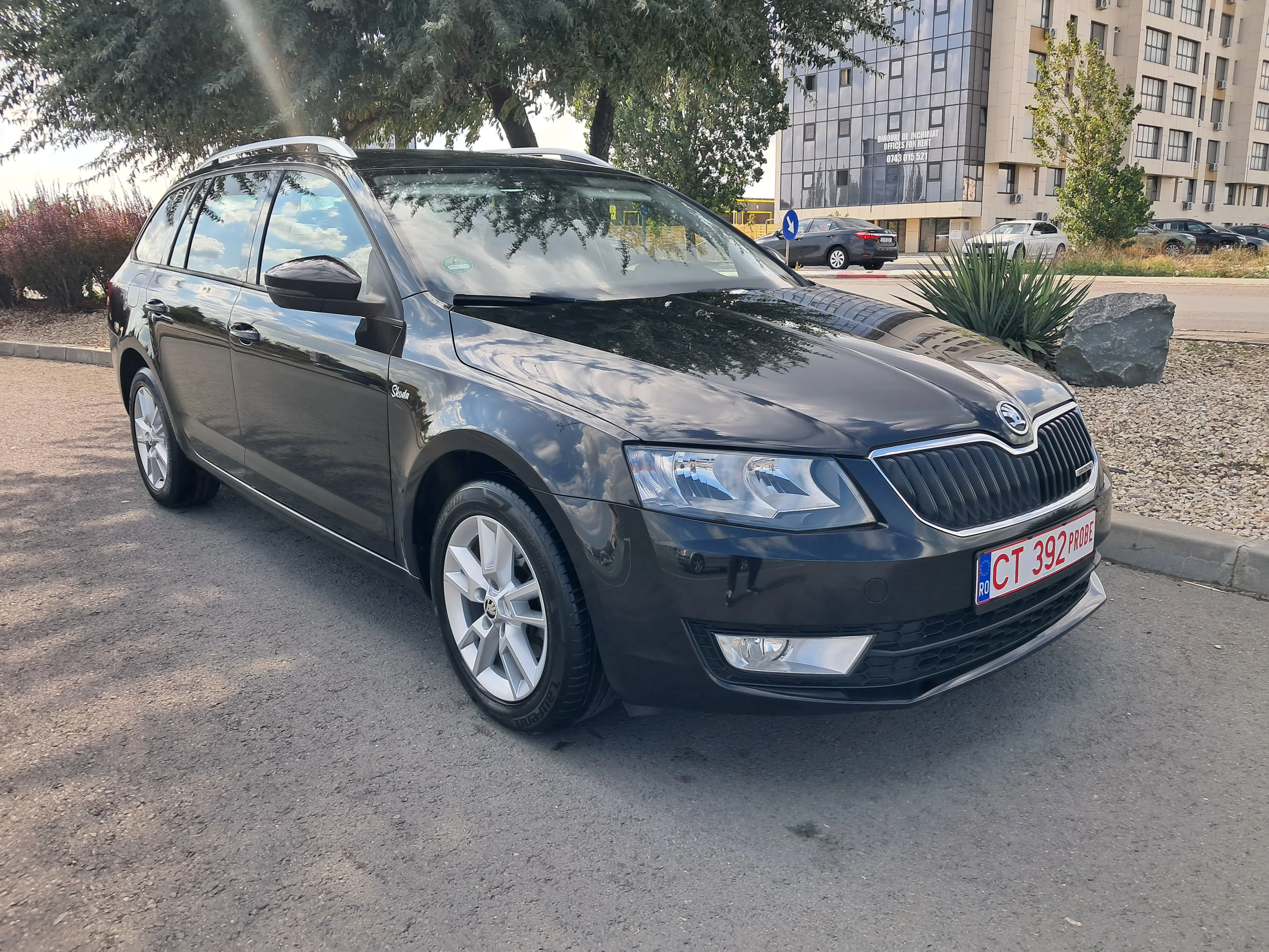 Poza 5 Škoda Octavia Combi - Stare Bună, Ideală pentru Familie!