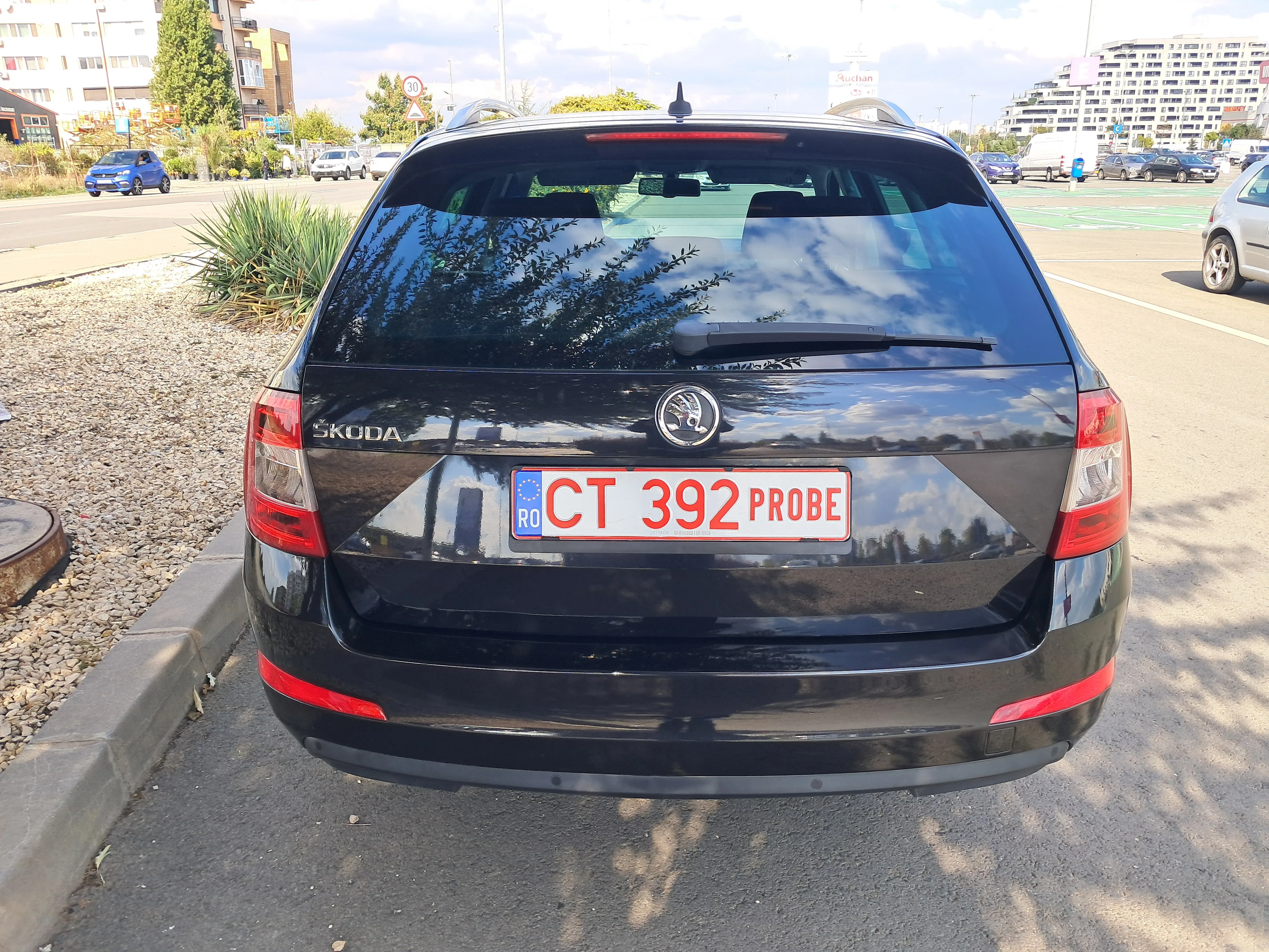 Poza 7 Škoda Octavia Combi - Stare Bună, Ideală pentru Familie!