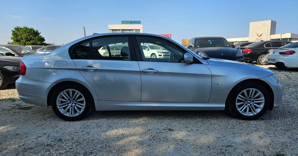 Poza 29 BMW Seria 3 318d Aut. Blue Performance Modern Line