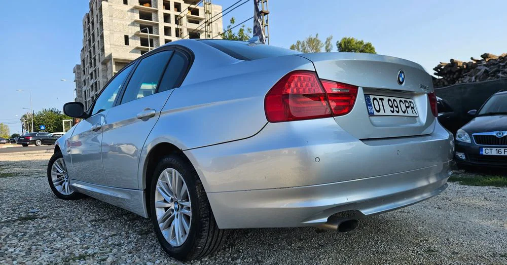 Poza 24 BMW Seria 3 318d Aut. Blue Performance Modern Line