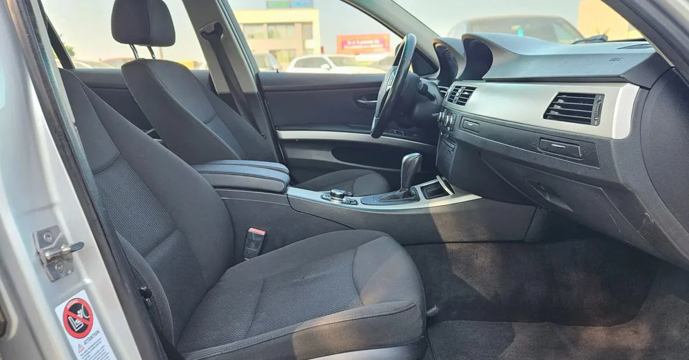 Poza 17 BMW Seria 3 318d Aut. Blue Performance Modern Line