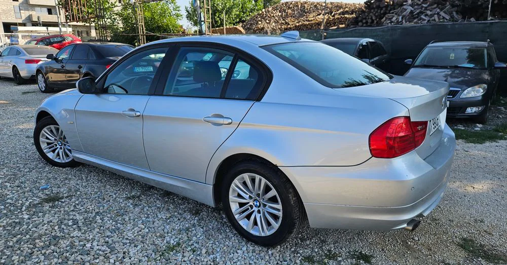 Poza 25 BMW Seria 3 318d Aut. Blue Performance Modern Line