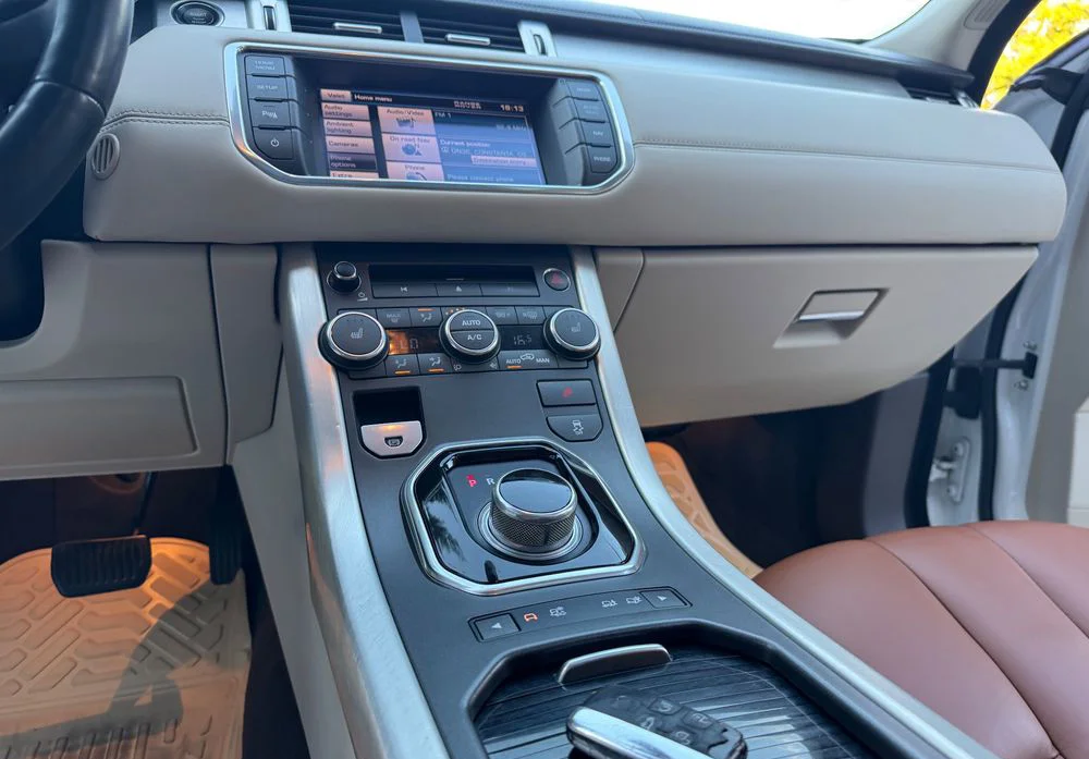 Poza 10 Land Rover Range Rover Evoque