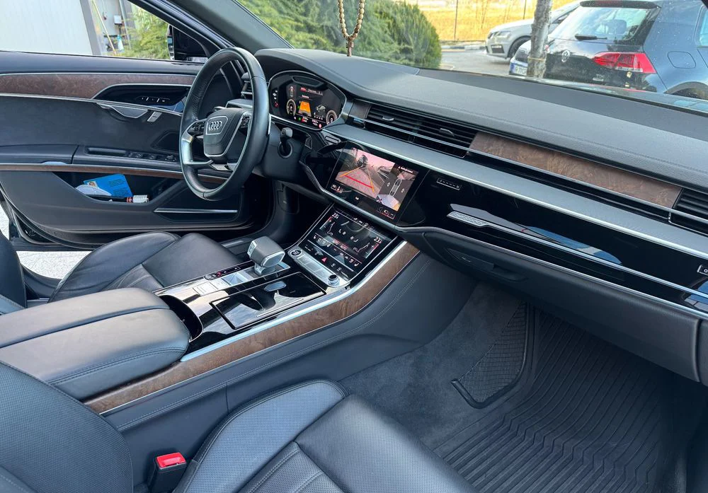 Poza 35 Audi A8 ver-3-0-60-tfsi-e-quattro-tiptronic