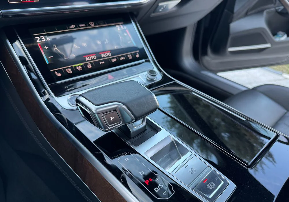 Poza 13 Audi A8 ver-3-0-60-tfsi-e-quattro-tiptronic