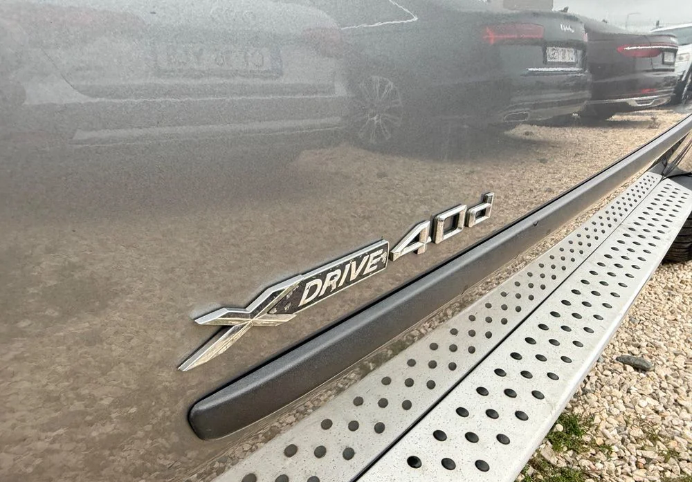 Poza 11 BMW X5 xDrive40d Edition Exclusive