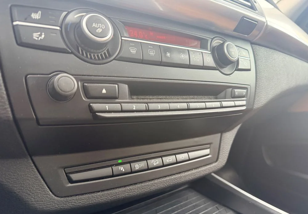 Poza 15 BMW X5 xDrive40d Edition Exclusive